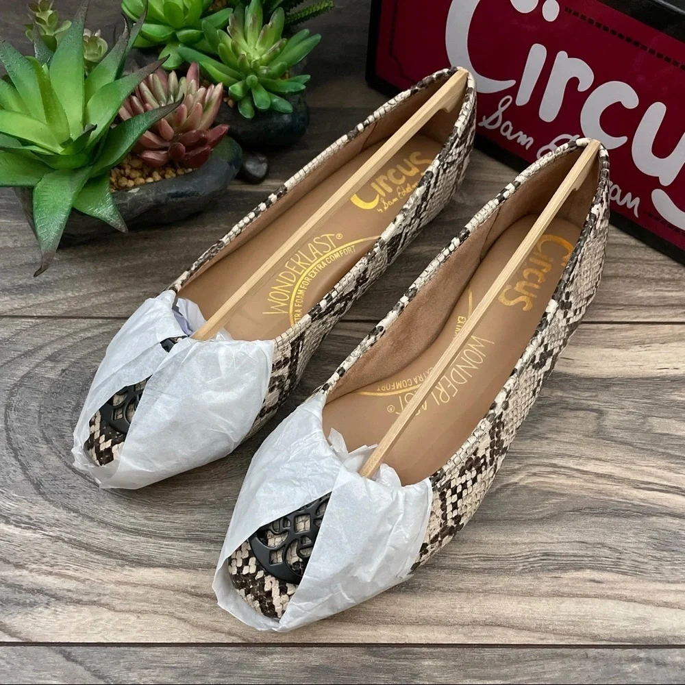 NIB Circus by Sam Edelman Colleen Skimmer Flats